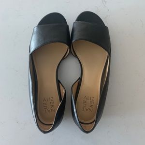 Naturalizer Open Toe Leather Flats